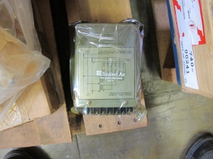 LOT TO INCLUDE: SKINNER, ARB AND FOXBORO MANUFACTURERS.(12) V-9 SERIES SOLENOIDS2, TRANSDUCERS, ACCELEROMETERS, RESISTANCE CONVERTERS, (3) ASSEMBLIES, MOTOR TYPE, LOAD CENTER KIND. 110/220VAC, 125VDC, WITH MOUNTING CONSTRUCTION. FOR 480 VOLT LOAD CENTERS. LOADING & HANDLING FEE $15-4620